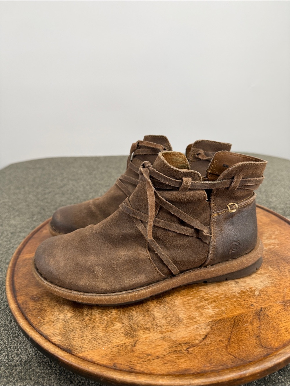 Born Boots Wm 8 Tarkiln Brown Suede Ankle Leather Wrap Bootie Distressed Boho